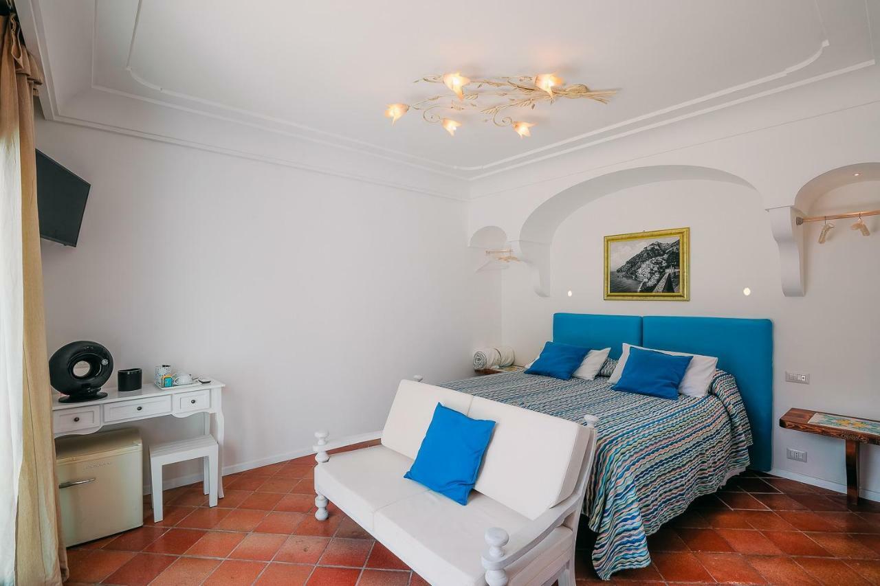 Villa Anfitrite Positano Exterior photo